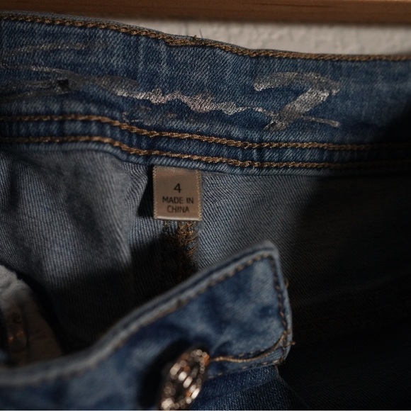 7 for all Mankind Women’s Jeans Distressed Capris Ankle Cooped Denim Size 4 - Picture 9 of 13